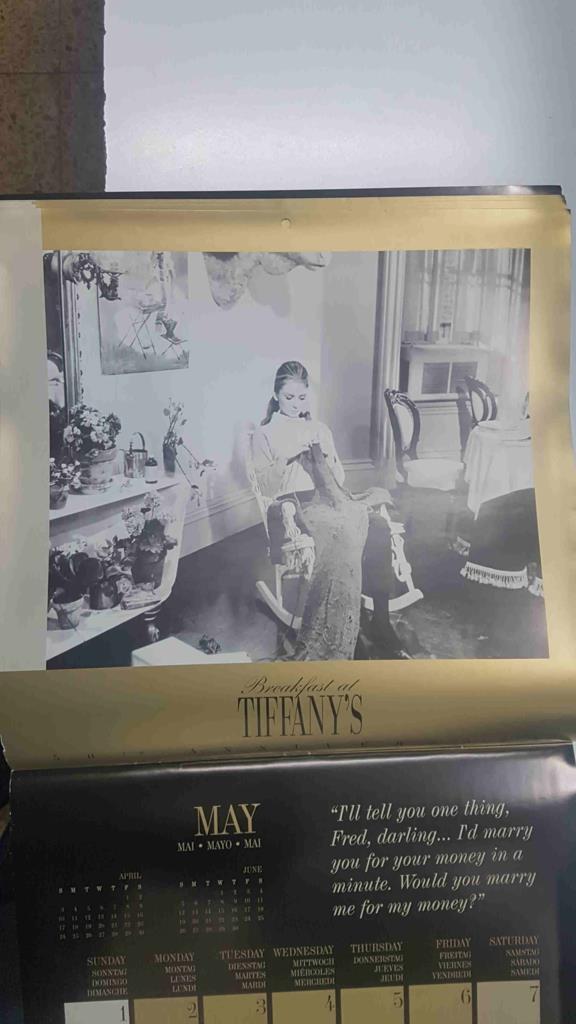 Calendario / Kalender / Calendrier / Calendar: 2011 : Breakfast at Tiffany's (Audrey Hepburn). 50 th anniversary - Lamina 05