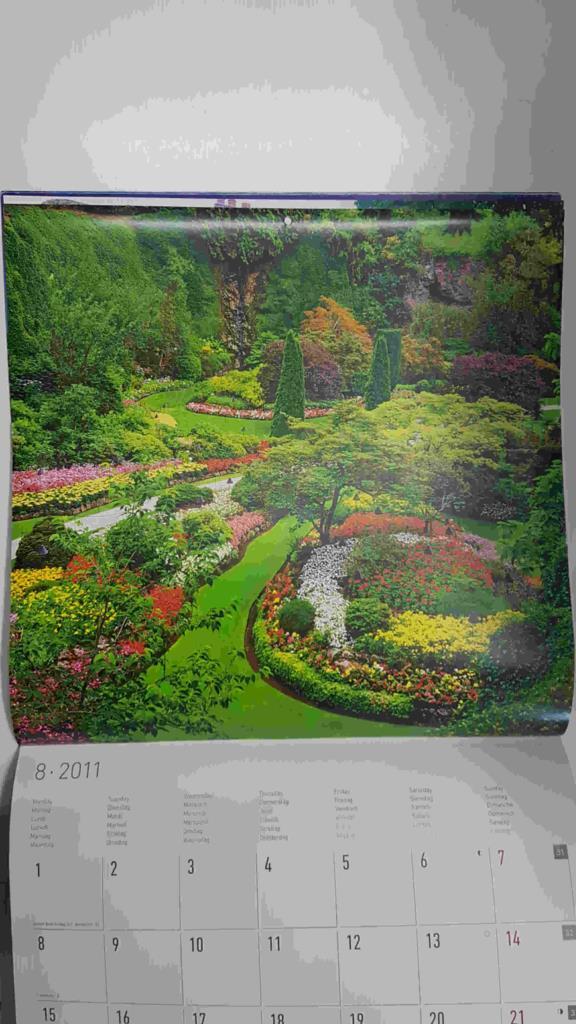 Calendario / Kalender / Calendrier / Calendar: 2011 : Gardens (Jardines)  by Tom Mackie - lamina 08, Victoria Vancouver Island, Kanada