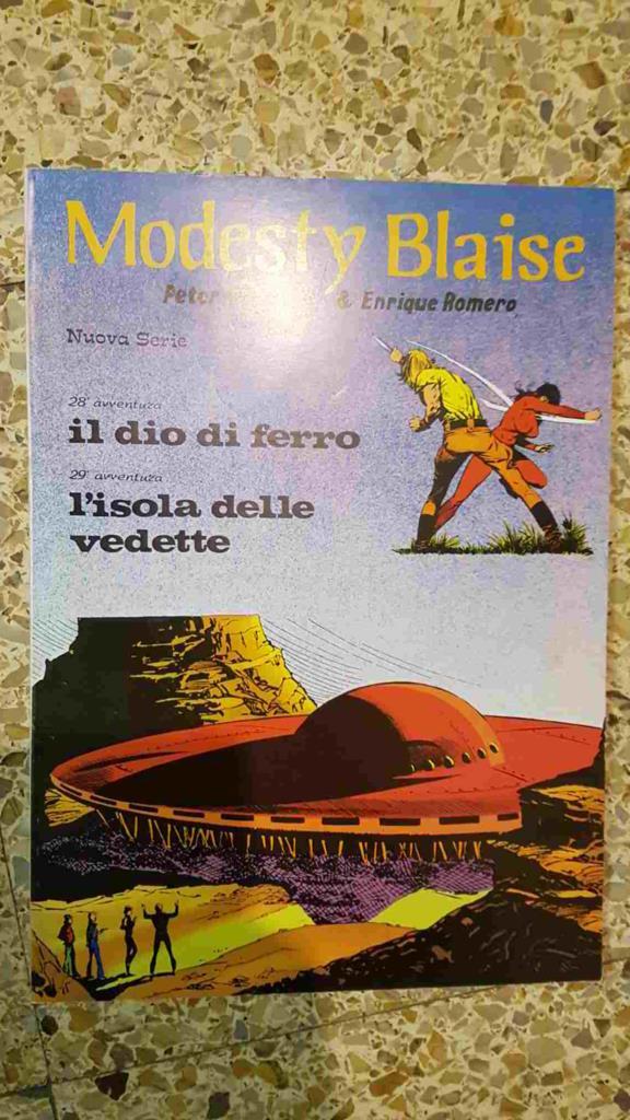 Modesty Blaise numero 28/29: il dio di ferro-l'isola delle vedettre (28 y 29ª avventura)