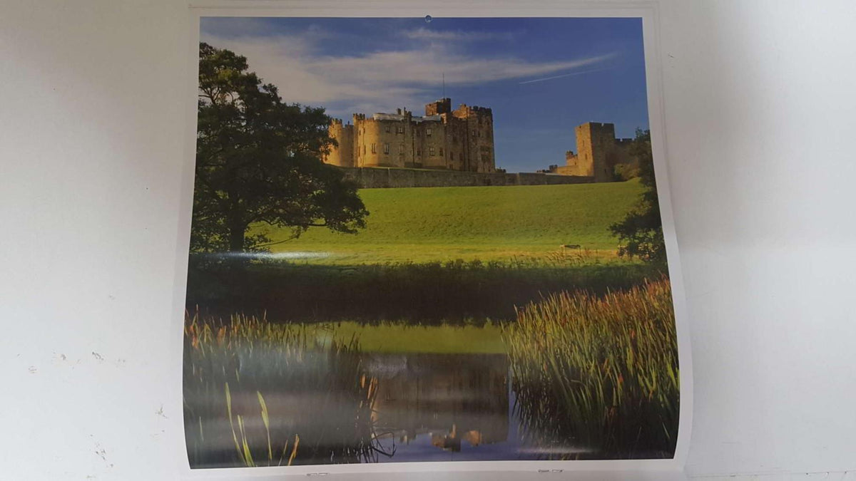 Calendario / Kalender / Calendrier / Calendar: 2011 : Castles (castillos) - lamina 06, Alnwick Castle