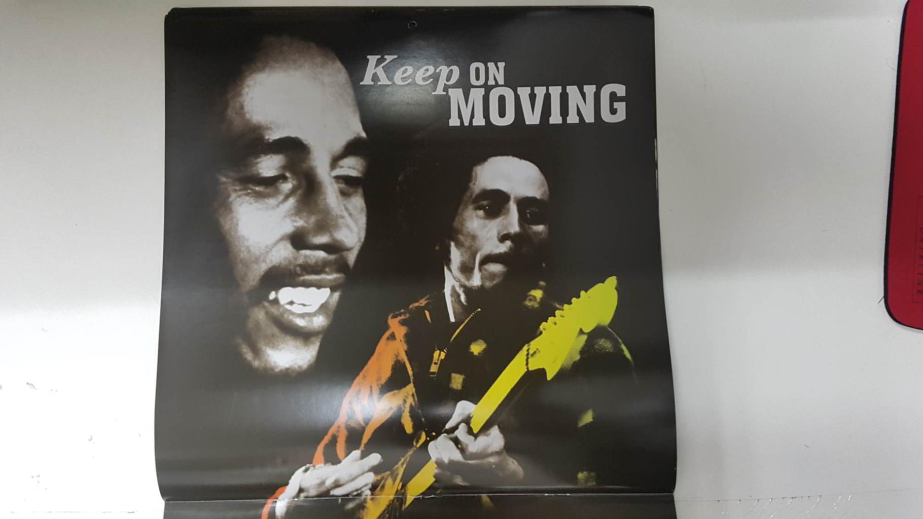 Calendario / Kalender / Calendrier / Calendar: 2011 : Bob Marley - lamina 06, Keep on moving