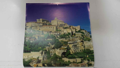 Calendario / Kalender / Calendrier / Calendar: 2011 : Provence (fotos Dominique Zintzmeyer) - lamina 01, Village de Gordes (Luberon)