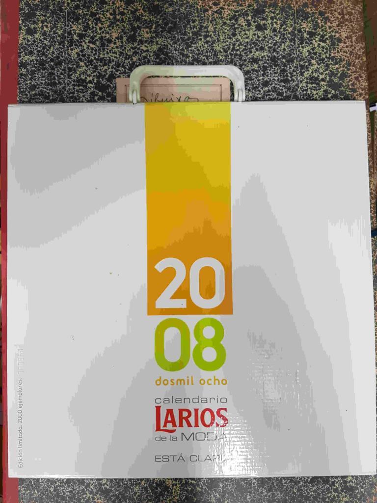 Calendario: Larios de la moda 2008 esta claro