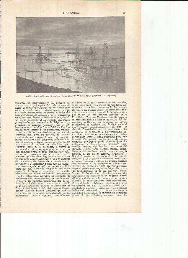 LAMINA ESPASA 37970: Yacimientos de petroleo en Comodoro Rivadavia, Argentina