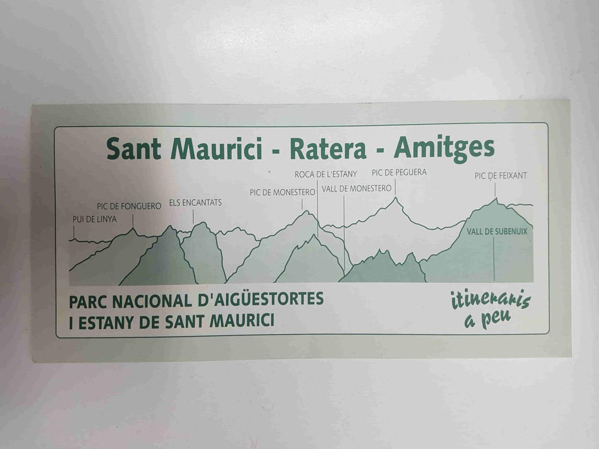 Folleto triptico: Parc Nacional d'Aigues Tortes i estany de Sant Maurici. Itineraris a peu