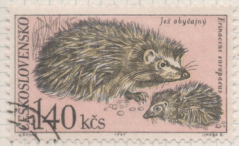 Sello E01446: hoja 92, Checoslovaquia: Sello Multicolor, dentado. Fauna del parque nacional de Tatra. Erizo. Erinaceus europaeus, 1,40 Koruna