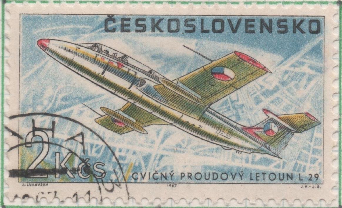 Sello E01465: hoja 93, Checoslovaquia: Sello Multicolor, dentado. Aviones. Militar Letov L - 29, 2 Koruny