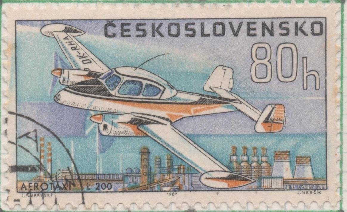 Sello E01462: hoja 93, Checoslovaquia: Sello Multicolor, dentado. Aviones. Avión taxi L - 200, 80 Haleru