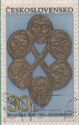 Sello E01579: hoja 102, Checoslovaquia: Sello Multicolor, dentado. Descubrimentos Arqueológicos. Ornamento. Siglos 6-8, 30 Haleru
