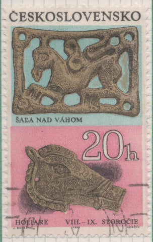 Sello E01578: hoja 102, Checoslovaquia: Sello  Multicolor, dentado. Descubrimientos Arqueológicos. Hebilla de de cinturón. Bronce. S. 8-9, 20 Haleru
