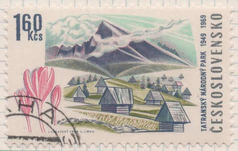 Sello E01568: hoja 101, Checoslovaquia: Sello Multicolor, dentado. 20 Aniv. Parque Nacional de Tatra. Cabañas alpinas. Den: 11¾, 1,60 Koruna