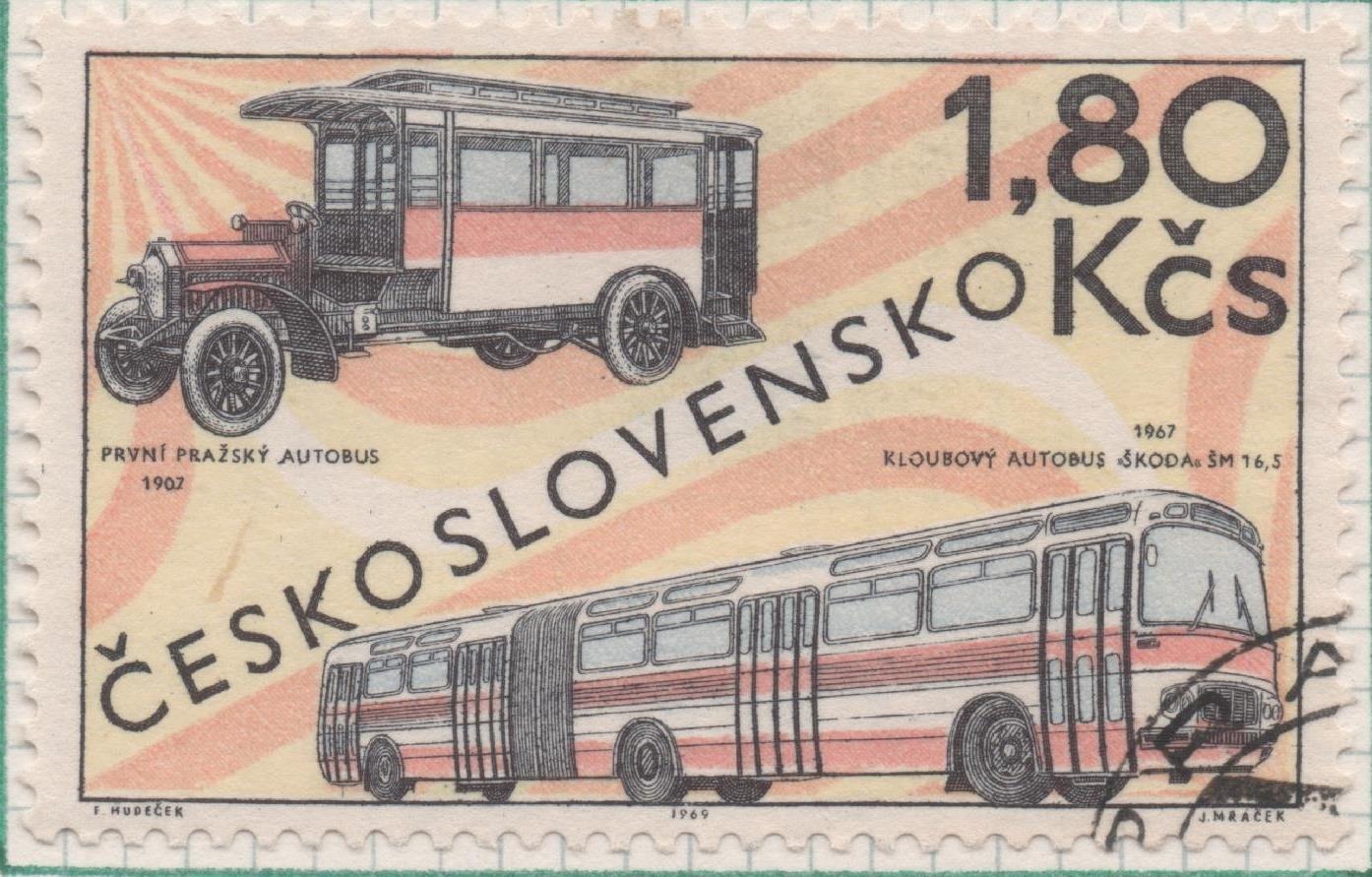 Sello E01552: hoja 100, Checoslovaquia: Sello Multicolor, dentado. Auatomoviles. 1º Bus de Praga. 1907 y bus de 1967, 1,80 Koruna