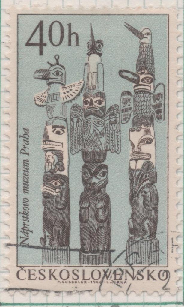 Sello E01352: hoja 86, Checoslovaquia: Sello Azul y gris, dentado. Indios Norteamericanos. Tótems Haida, 40 Haleru
