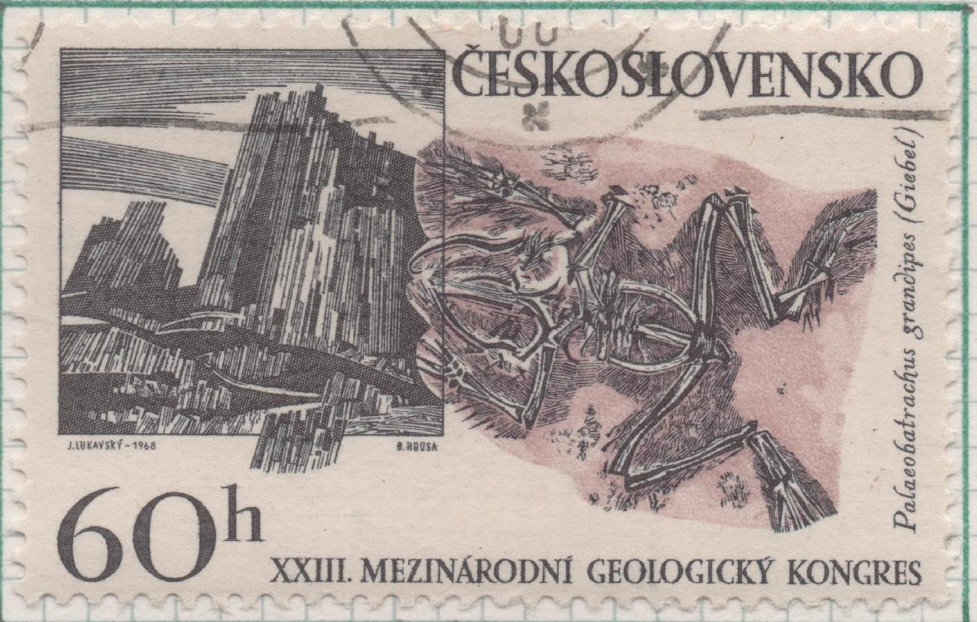 Sello E01519: hoja 98, Checoslovaquia: Sello Gris y rosa, dentado. Congreso Internacional de Gelogia. Basalt Columns y Fossilised Frog, 60 Haleru