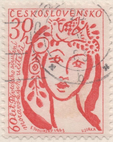 Sello E01132: hoja 74. Checoslovaquia:Sello Rojo dentado. 60 Aniversario del Club de Canto de Maestros de Moravia, 30 Haleru