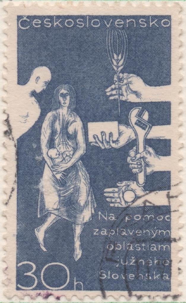 Sello E01286: hoja 83, Checoslovaquia: Sello Azul oscuro y blanco, dentado. Ayudas inundaciones de l Danubio, 30 Haleru