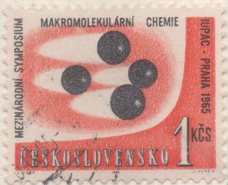 Sello E01285: hoja 83, Checoslovaquia: Sello Naranja y negro, dentado. Simposio Internacional de Química Macromolecular, 1 Koruna