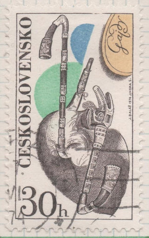 Sello E01897: hoja 125, Checoslovaquia: Sello Multicolor, dentado. Intumentos Musicales. Cornamusa, 30 Haleru