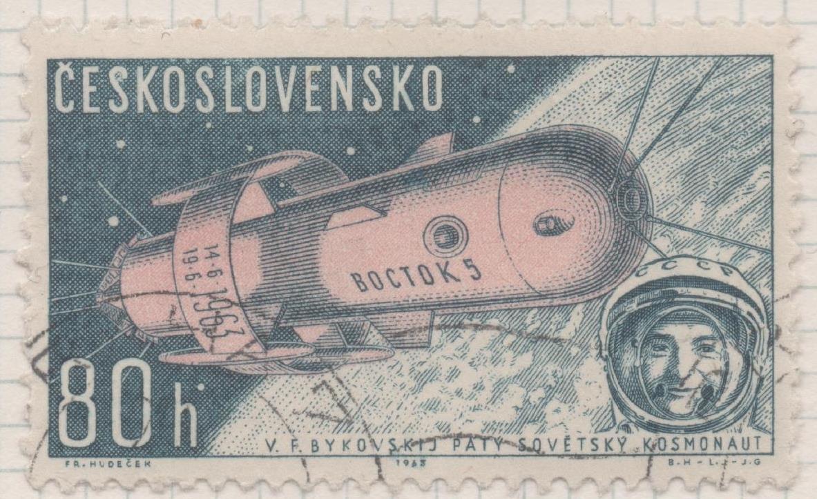 Sello E02138: hoja 154, Checoslovaquia: Sello Verde y rosa, dentado. Vuelos Espaciales. Vostok V y Valery Vikovsky, 80 Haleru