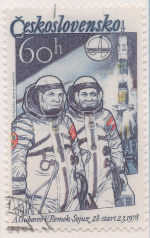 Sello E02094: hoja 145, Checoslovaquia: Sello Multicolor, dentado. 1er aniv del Vuelo Espacial Checo-Ruso. A. Gubarev y V. Remek, 60 Haleru