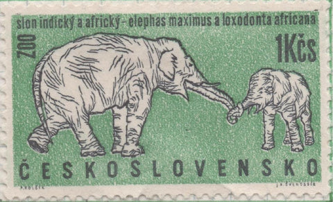 Sello E01082: hoja 71, Checoslovaquia: Sello Verde y blanco dentado. Aniversario del Zoo de Praga. Elefantes, 1 Koruna