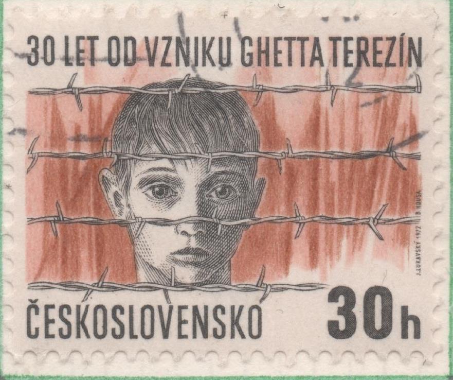 Sello E01743: hoja 114, Checoslovaquia: Sello Marron y gris, dentado. XXX Aniv del Fín de la II Guerra Mundial. Campo de concentración de Terezin, 30 Haleru