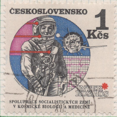 Sello E01667: hoja 108, Checoslovaquia: Sello Multicolor, dentado. Programa de Investigación Espacial. Médico y biología astronáutica, 1 Koruna