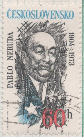 Sello E01861: hoja 122, Checoslovaquia:  Sello Gris, rojo y azul, dentado. Personajes. Pablo Neruda,1904-1973.Poeta chileno, 60 Haleru