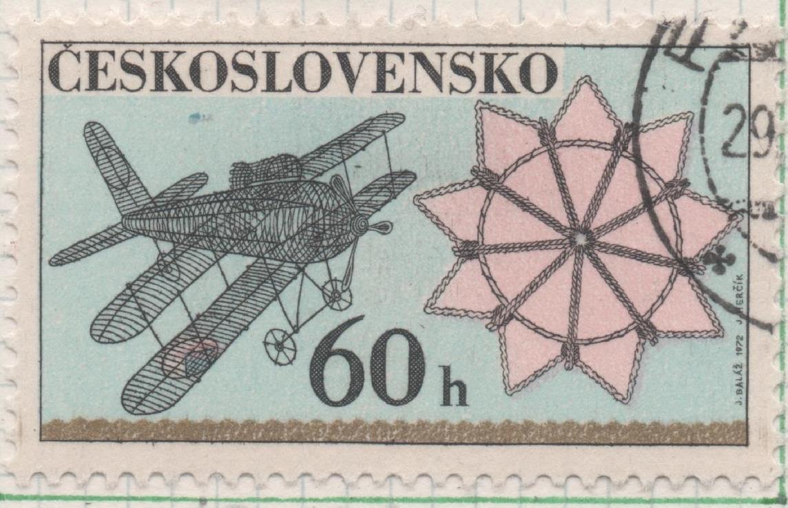 Sello E01769: hoja 115, Checoslovaquia: Sello Multicolor, dentado. Artesanía Eslovaca en Alambre. Avioneta y Roseta, 60 Haleru