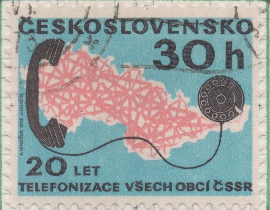 Sello E01816: hoja 119, Checoslovaquia: Sello Azul, rojo y negro, dentado. Telecomunicaciones. 50 Años de Servivio Telefónico, 30 Haleru