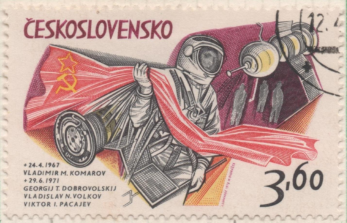 Sello E01813: hoja 118, Checoslovaquia: Sello Multicolor, dentado. Día de la Cosmonáutica.  Komarov, Dobrovolsky, Volkov y Patsayev, 3,60 Koruny