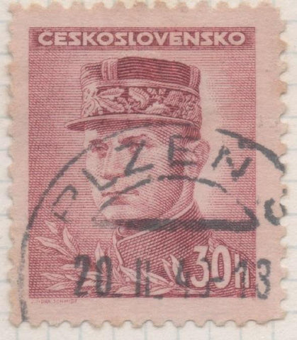 Sello E00343: hoja 26, Checoslovaquia: Sello Granate dentado. Emisión de Londres Personajes, 30 Haleru