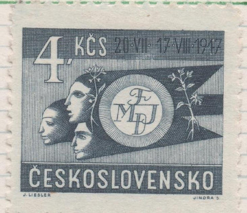 Sello E00391: hoja 28, Checoslovaquia: Sello Gris dentado. Festival de la juventud democrata, 4 Koruny