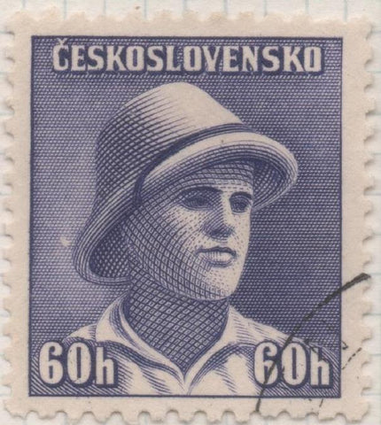 Sello E00334: hoja 26, Checoslovaquia: Sello violeta dentado. Emisiones de Londres Soldados Celebres, 60 Haleru