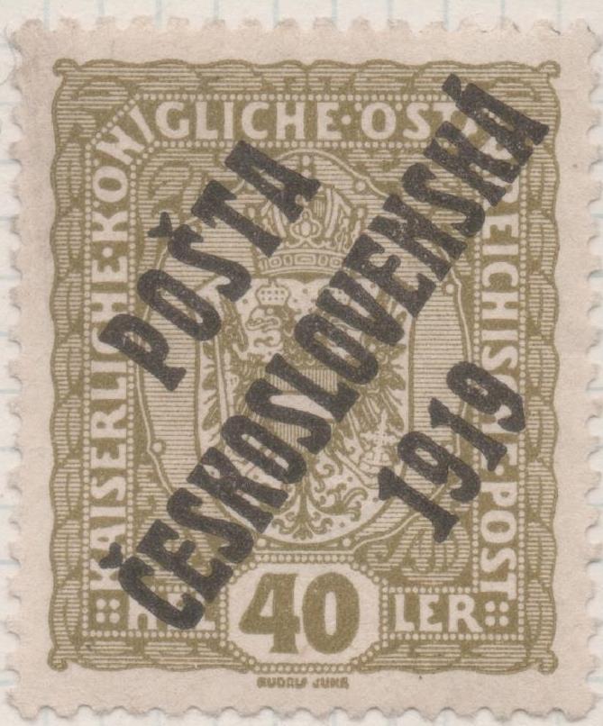 Sello E00046: hoja 3, Checoslovaquia: Sello Marron claro perforado. Timbre de Austria sobrecargado, 40 Heller