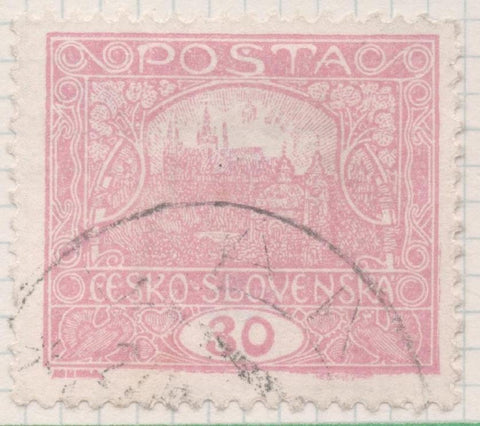 Sello E00036: hoja 2, Checoslovaquia: Sello Rosa claro perforado. Vista de Hradcany (Casa de Praga), 30 Haleru