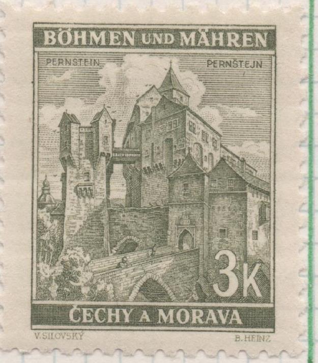 Sello E00242: hoja 21, Checoslovaquia: Sello Verde grisaceo dentado. Böhmen und Mähren, Pernstejn, 3 Koruny