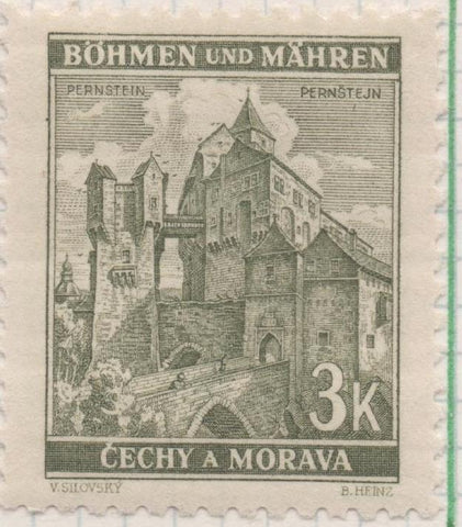 Sello E00242: hoja 21, Checoslovaquia: Sello Verde grisaceo dentado. Böhmen und Mähren, Pernstejn, 3 Koruny