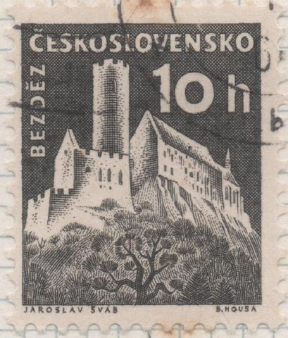 Sello E00943: hoja 64, Checoslovaquia: Sello Verde oscuro dentado. Castillos diversos. Bezdez, 10 Haleru