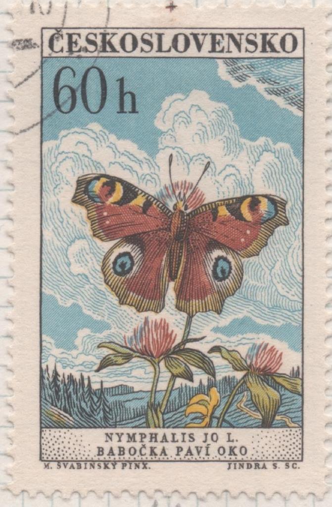 Sello E01052: hoja 69, Checoslovaquia: Sello Multicolor dentado. Mariposas diversas. Mariposa Pavo Real, 60 Haleru