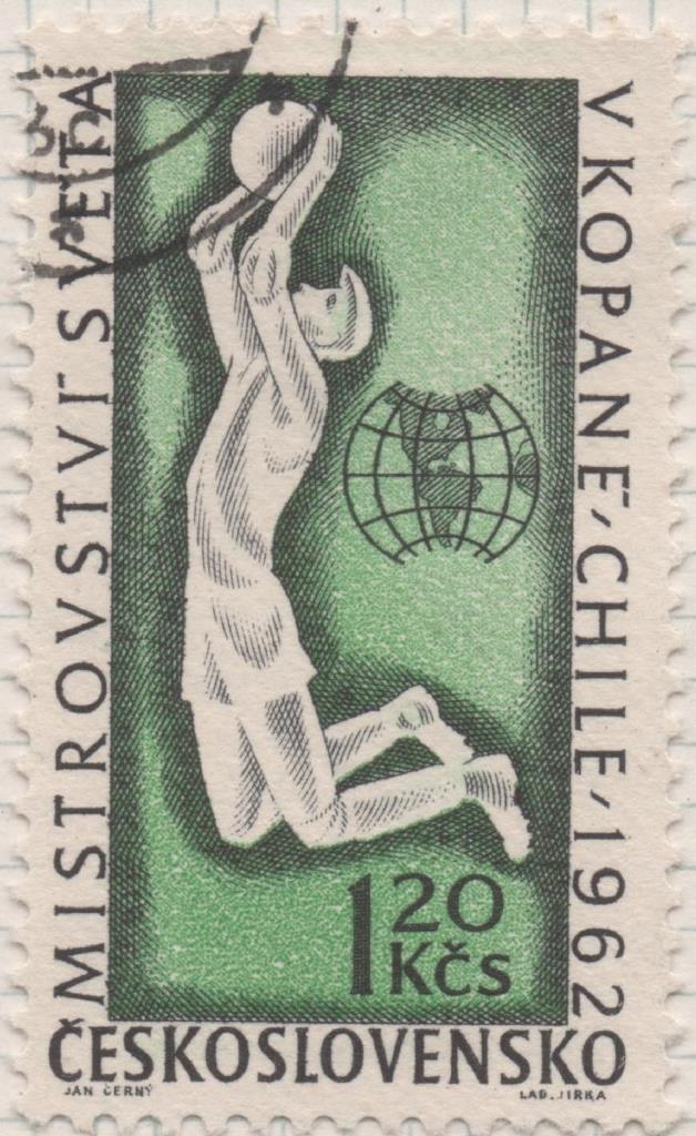 Sello E01063: hoja 70, Checoslovaquia: Sello Verde y gris dentado. 5ªSerie deportiva. Jugador de Basquet, 1,20 Koruna