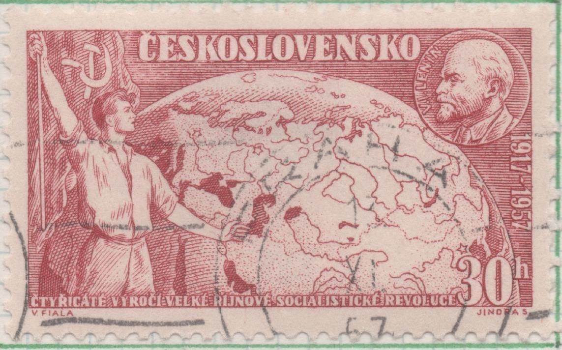 Sello E00809: hoja 55, Checoslovaquia: Sello Rojo oscuro dentado. Aniv Revolución Rusa, 30 Haleru