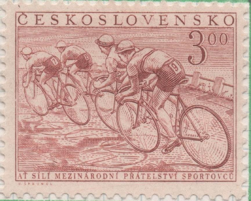 Sello E00574: hoja 40, Checoslovaquia: Sello Marron rojizo dentado. Socialización del deporte, 3 Koruny