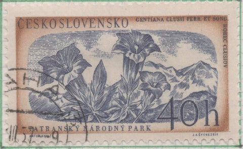 Sello E00801: hoja 54, Checoslovaquia: Sello Azul violaceo y marron dentado. Parque Nacional Monte Tatra, 40 Haleru