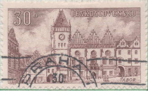 Sello E00704: hoja 48, Checoslovaquia: Sello Marron violaceo dentado. Mansiones de la Bohemia meridional, 30 Haleru
