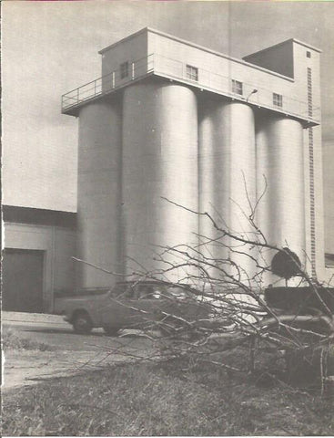 LAMINA V00279: Silos cerca de Torreferrera, Lerida