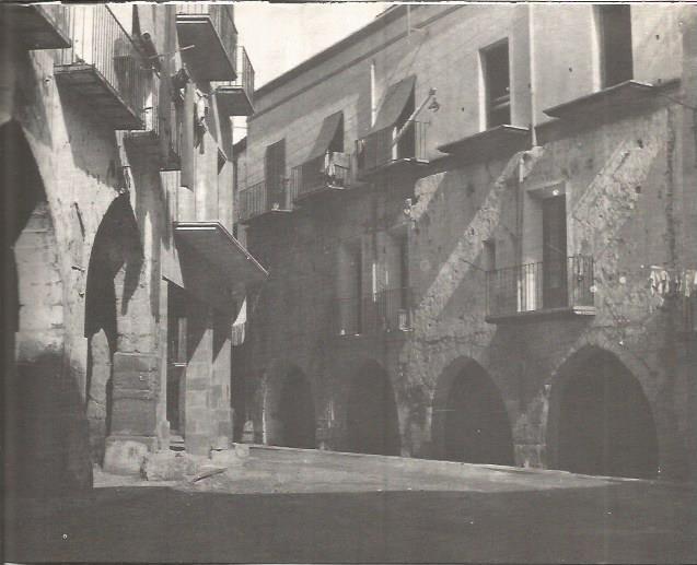 LAMINA V00297: Plaza de Balaguer, Lerida