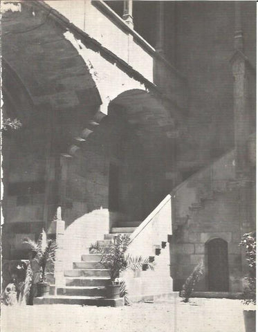 LAMINA V00293: Patio del Hospital de Santa Maria, Lerida