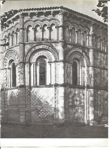 LAMINA V00365: Abside Iglesia de Rioux, Francia