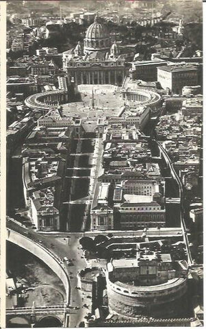 LAMINA V00405: Vista aerea Castillo San Angelo y Basilica San Pedro, Roma